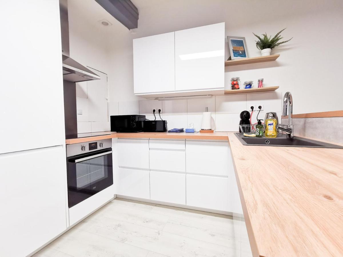 Appartement Ma Douce Charente - Superbe T3 Design Et Fonctionnel - Hyper Centre A Saintes Zewnętrze zdjęcie