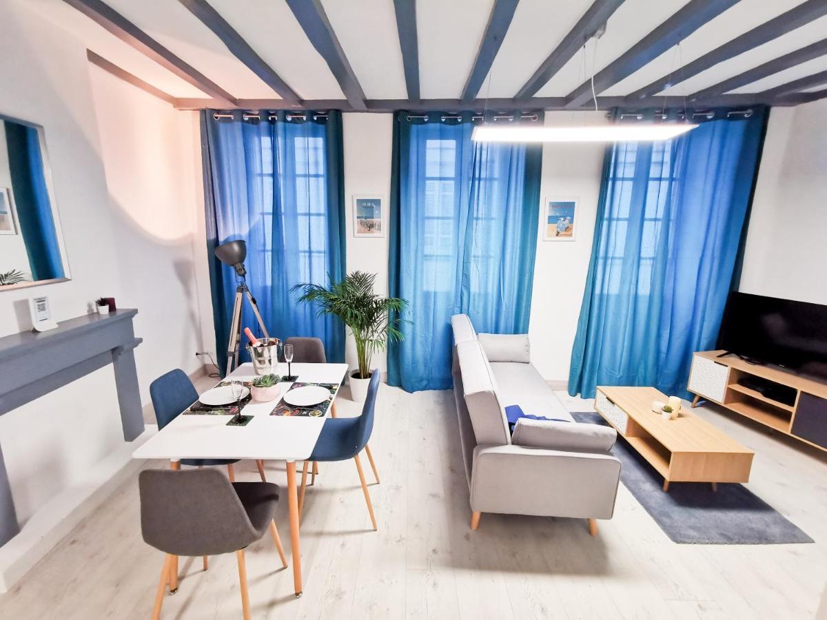 Appartement Ma Douce Charente - Superbe T3 Design Et Fonctionnel - Hyper Centre A Saintes Zewnętrze zdjęcie
