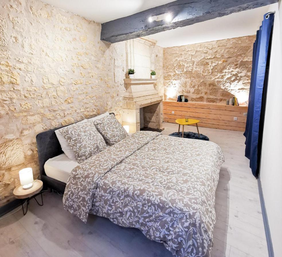 Appartement Ma Douce Charente - Superbe T3 Design Et Fonctionnel - Hyper Centre A Saintes Zewnętrze zdjęcie